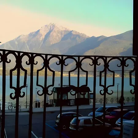 Spacious Historic F1 아파트 그라베도나