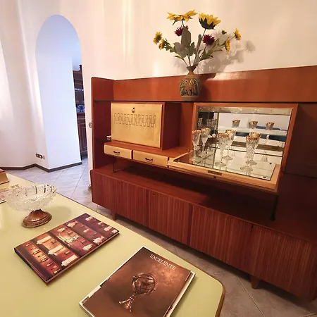 Spacious Historic F1 그라베도나