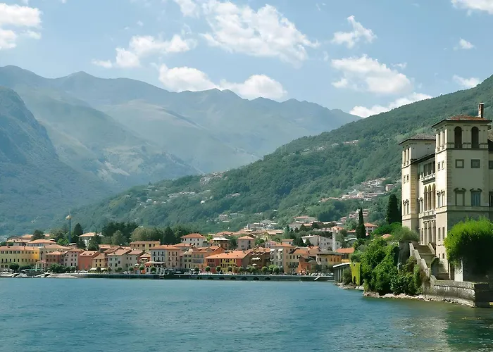 Spacious Historic F1 * Gravedona