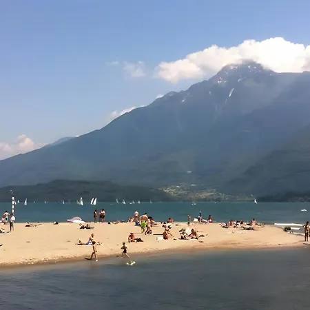 דירה Spacious Historic F1 גראבדונה