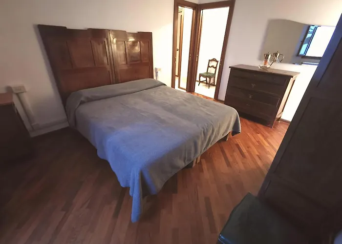 Spacious Historic F1 Апартаменты Граведона